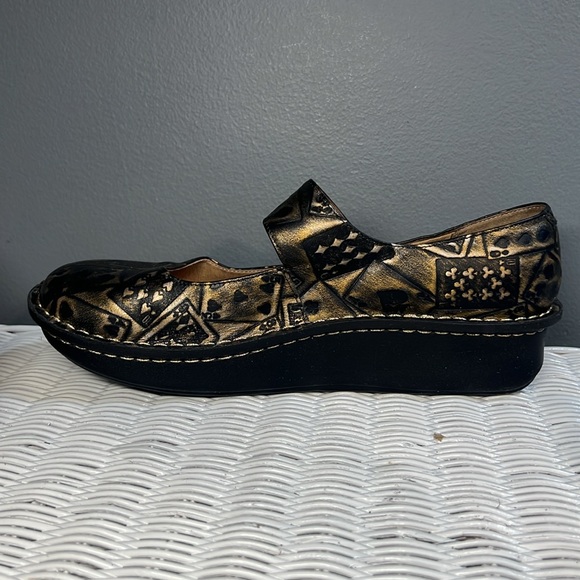 Alegria Paloma Shoes - Picture 5 of 17